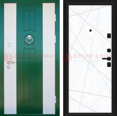 Зеленая железная дверь с панелями МДФ ДМ-369 в Саранске