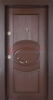 Железная дверь с массивом дуба в стиле классика ДМД-55 в Саранске