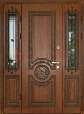 Парадная распашная стальная дверь Винорит со стеклом ДПР-106 в Саранске