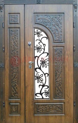 Морозостойкая металлическая парадная дверь ДПР-12 в Саранске