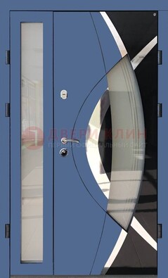 Синяя металлическая дверь со стеклом и узором ДС-13 в Саранске