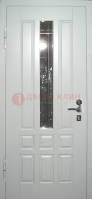 Белая металлическая дверь со стеклом ДС-1 в загородный дом в Саранске