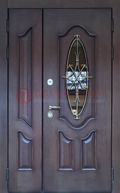 Темная металлическая дверь Винорит со стеклом и ковкой ДСК-239 в Саранске