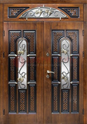 Входная двухстворчатая дверь с виноритом и ковкой ДВТ-183 в Саранске