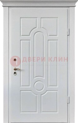 Белая уличная дверь с виноритом для дома ДВТ-247 в Саранске