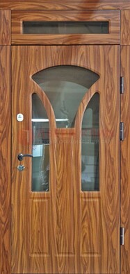 Коричневая классическая входная дверь с виноритом ДВТ-66 в Саранске