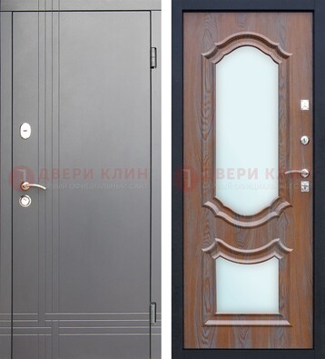 Серая входная дверь со светлой МДФ и зеркалами внутри ДЗ-77 в Саранске